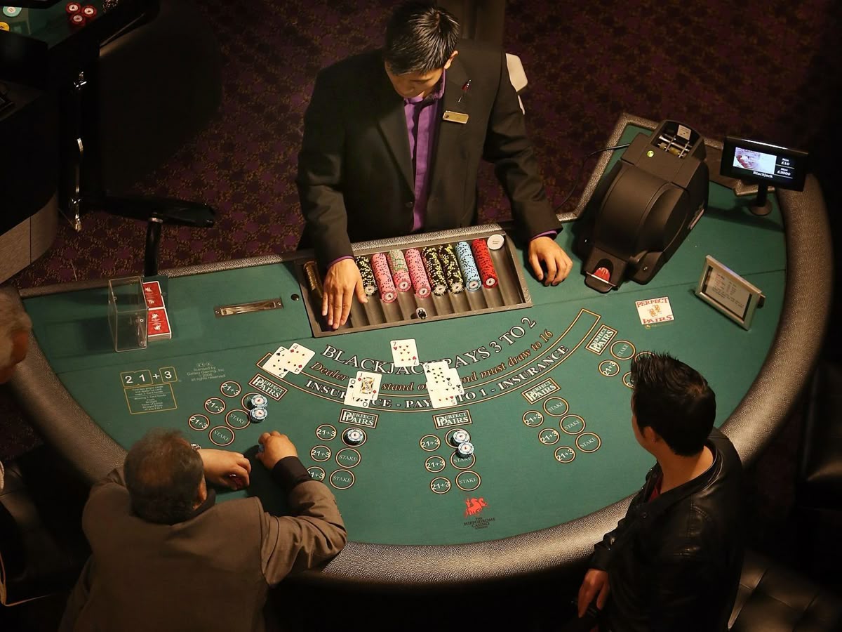 Lucky 6 - tvbet کیسینو میں پوکر گیمز
